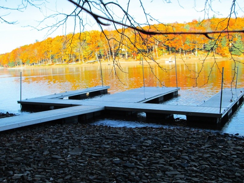 Residential double slip aluminum dock from lakeside Dock Sales in Maryland